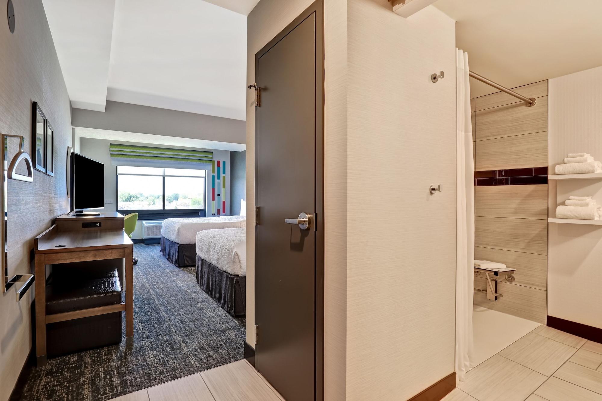 Hotel Hampton & 3*