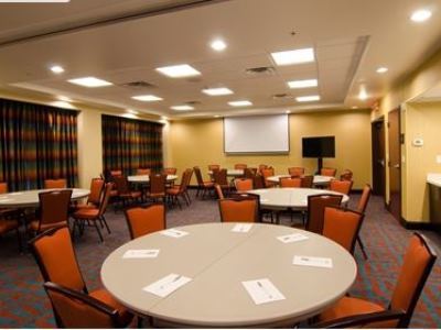 Hotel Hampton & 3*