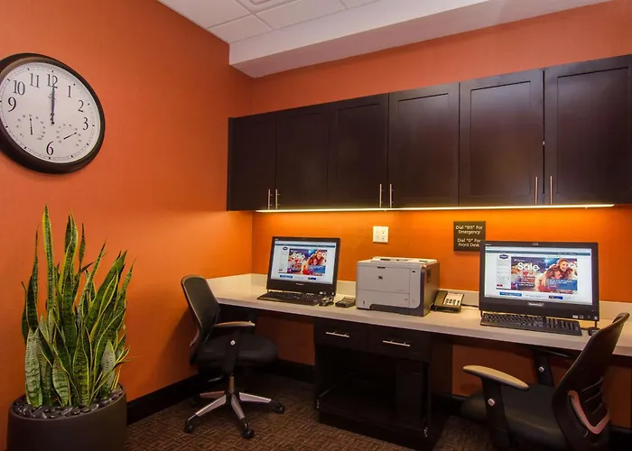 Hampton Inn & Suites Huntsville