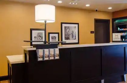 Hampton & Hotel 3*